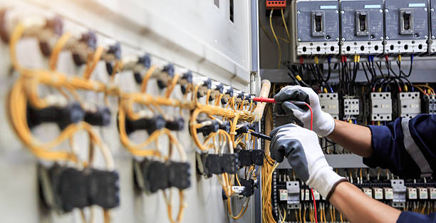 Professional Electrician technician working in Jefferson, OH